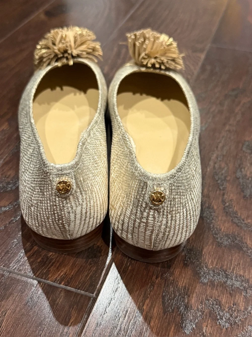Michael Kors Woman's Lolita Ballet Flat Metallic Leather Pale Gold Size 8.5 M